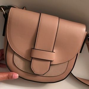 Crossbody bag